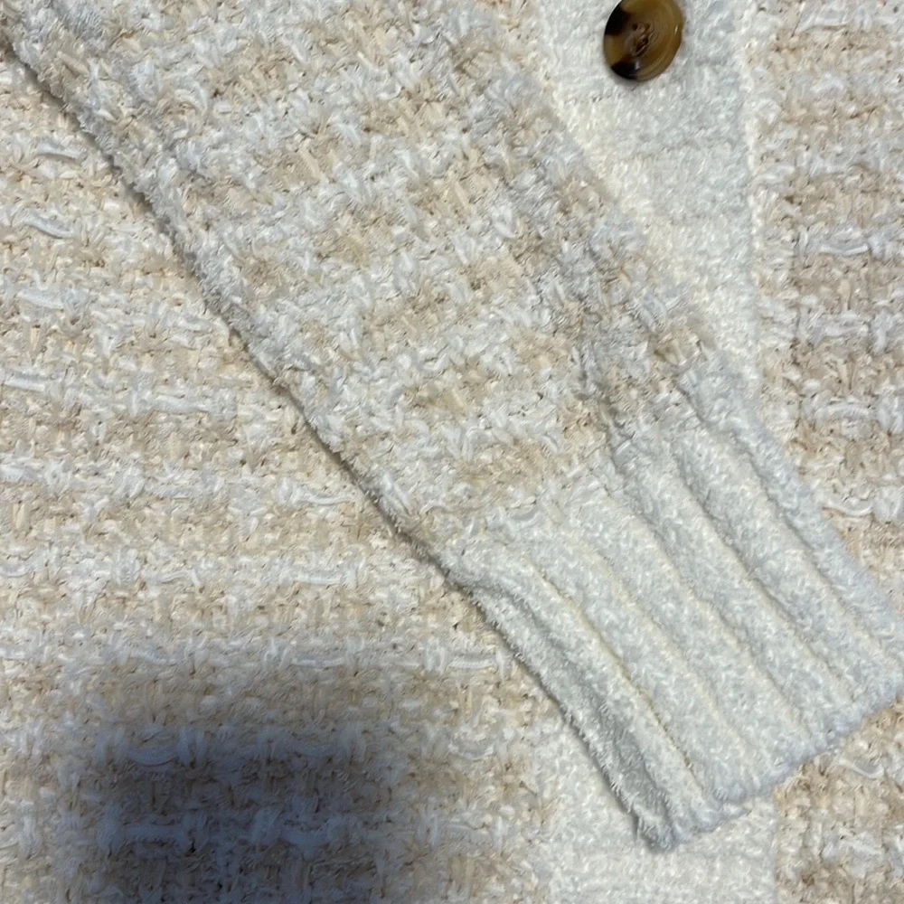 NWOT Ann Taylor Boyfriend Cardigan - size small - Picture 4 of 8